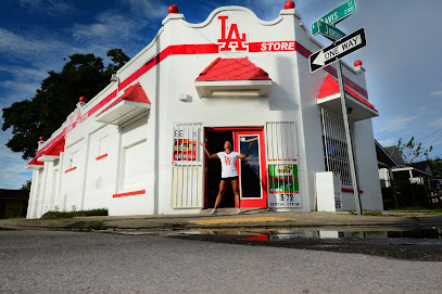 LA Store, Pensacola