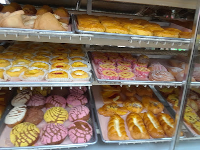 Dulceria Izel, Holland