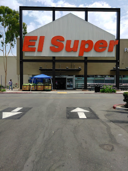 El Super, Anaheim