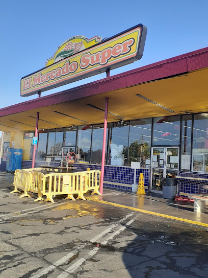 El Mercado Super, Fresno