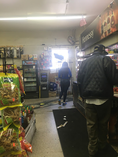 Family Super Market, Racine