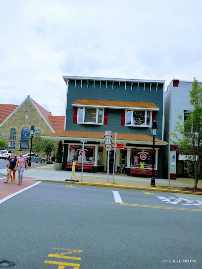 Ligonier Sweet Shop / Pathfinder Photo