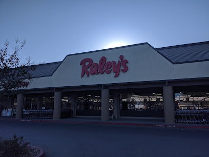 Raley's, Woodland