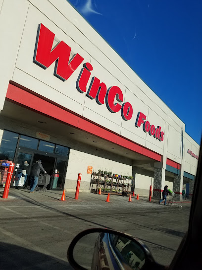 WinCo Foods, Springfield