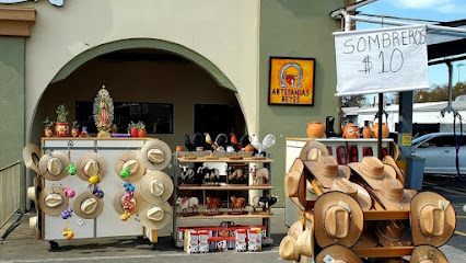 Artesanias Reyes, Fresno