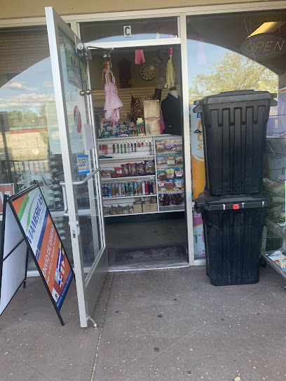 La Preferida Discount Store, Reno